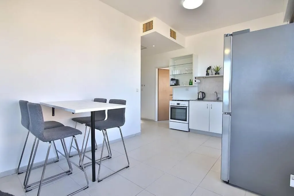 Breeze” Luxury Apartment” Haifa Lägenhet